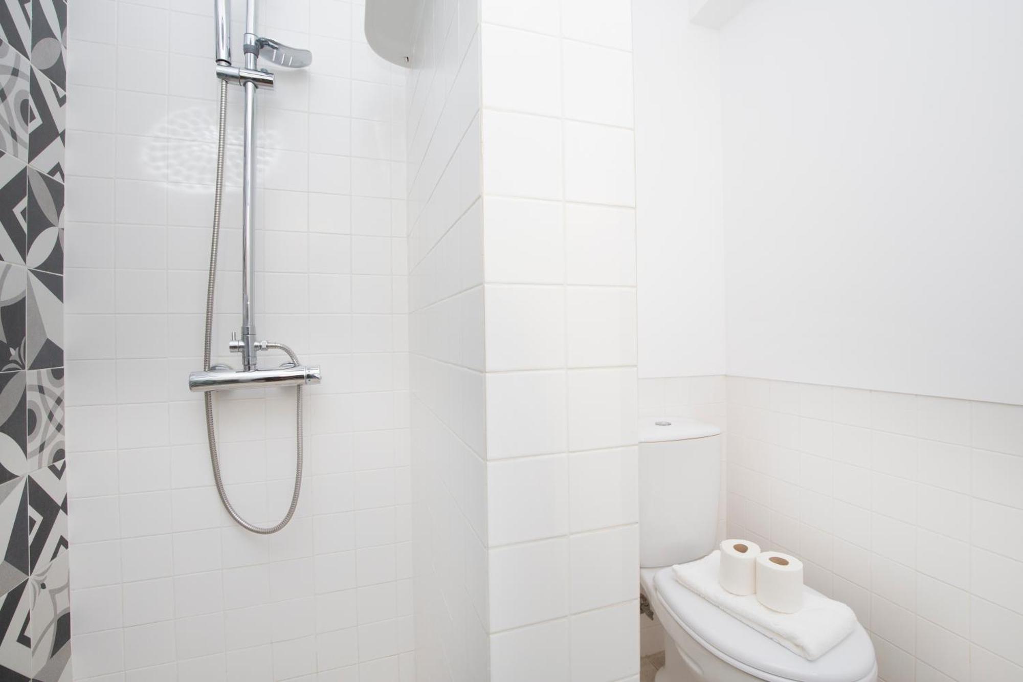 Live Like A Local @ Casa Da Esquina - Wifi & A/C Appartement Lissabon Buitenkant foto